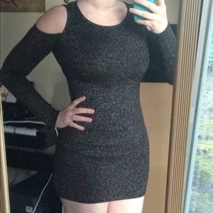 NWOT❗️Vintage F21 cold shoulder bodycon